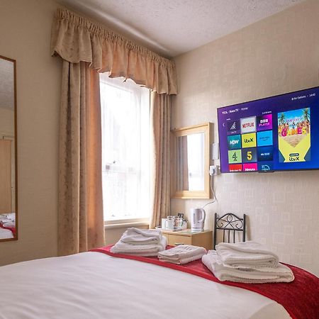 Bed and Breakfast The Kildare Skegness Esterno foto