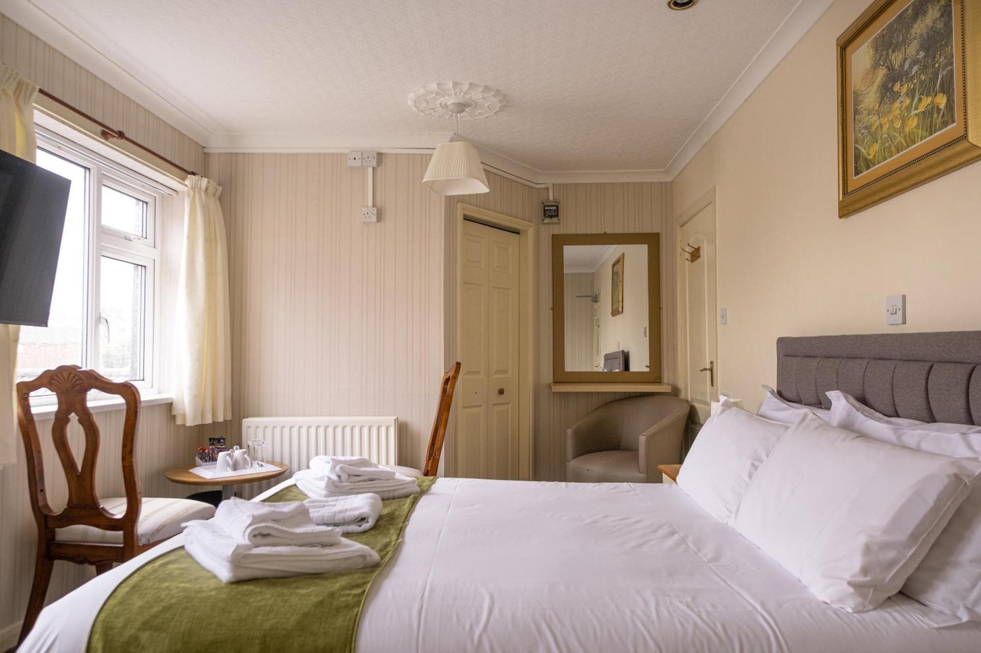 Bed and Breakfast The Kildare Skegness Esterno foto