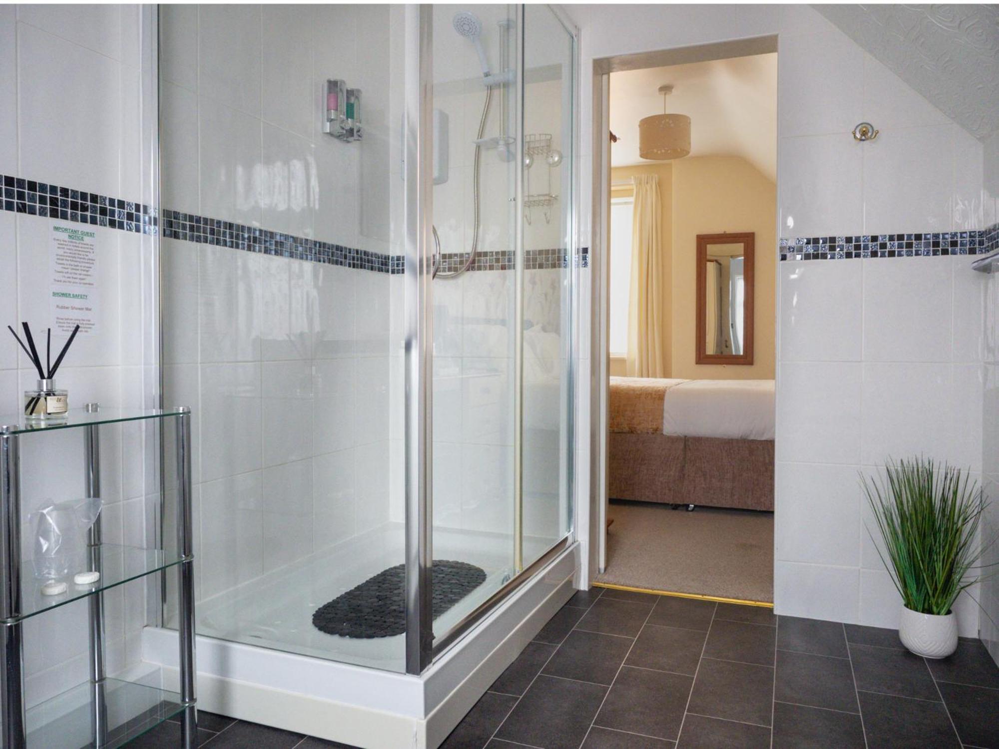 Bed and Breakfast The Kildare Skegness Esterno foto